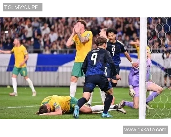 乌龙足球球星离奇进球背后故事揭秘令人哭笑不得的赛场传奇 乌龙足球球星离奇进球背后故事揭秘令人哭笑不得的赛场传奇